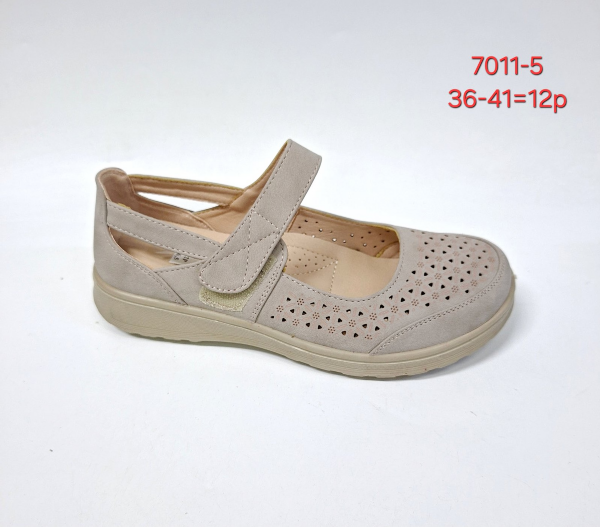 Klapki damskie Roz 36-42 / 12 par